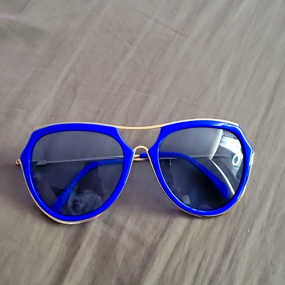 Pucci SUNGLASSES